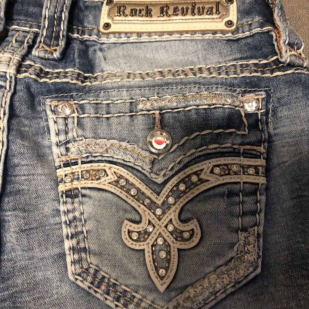 Rock Revival ankle skinny jeans